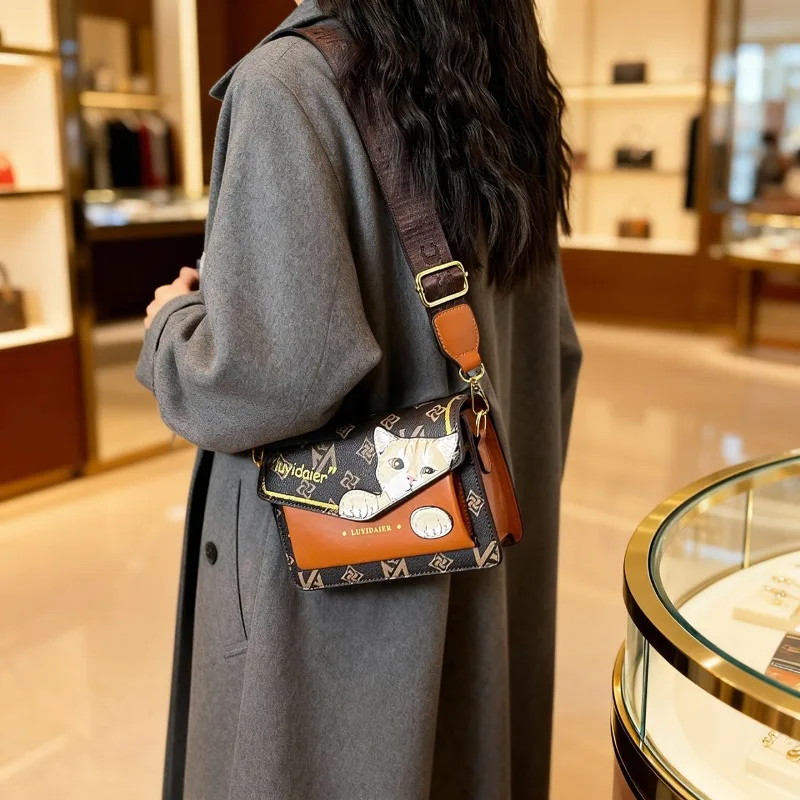 Classic Luxury Vintage Diaper  - Luxury Bags Best recension och pris