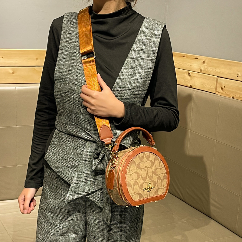 Luxury Minimalist Crossbody Ba - Luxury Bags Logo recension och pris